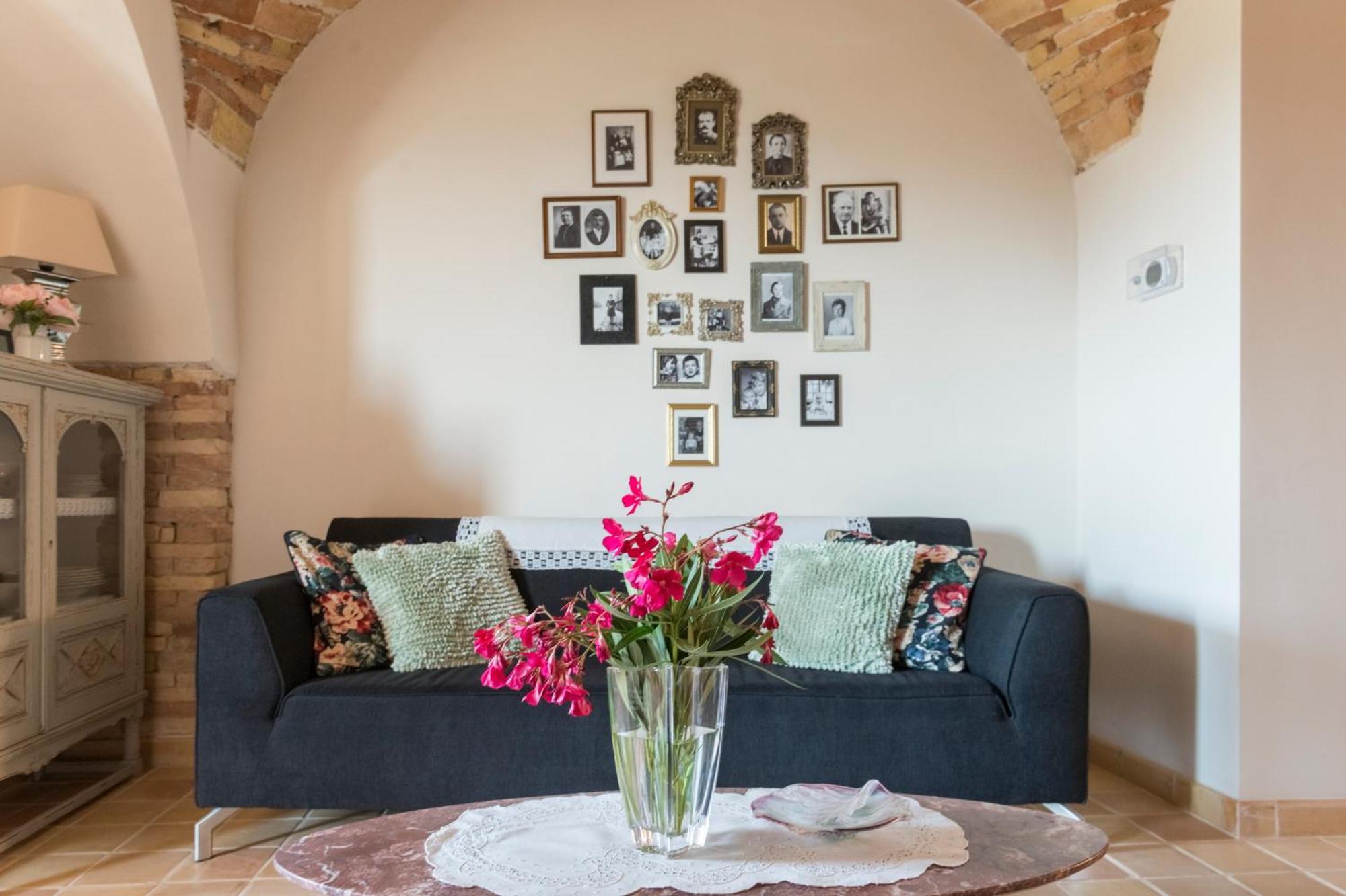 Charmante Vakantiewoning 'Casa Di Tonno' Loreto Aprutino Exterior foto